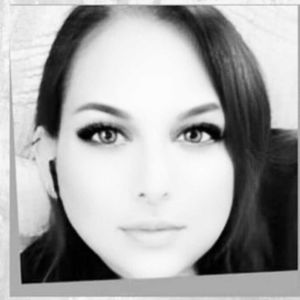 Meet your Posher, Christy